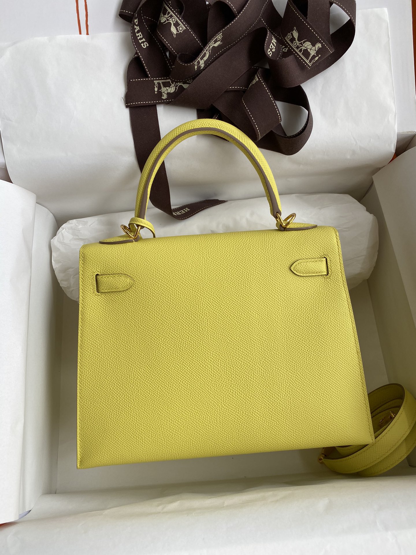 Hermes Kelly 25cm Handbag Shoulder Bag in Yellow Lemon Epsom Leather